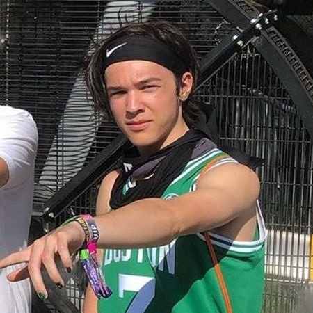 Elijah Hendrix Wahlberg Elijah Hendrix Wahlberg